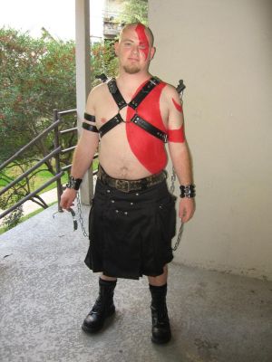 Kratos-cosplay.jpg